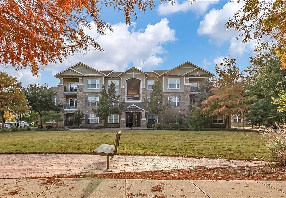 1st image of 1725 Harvey Mitchell Pkwy S APT 2422