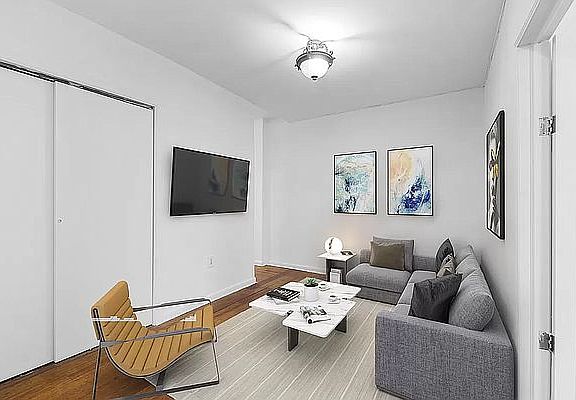 4th image of 3620 Broadway #24