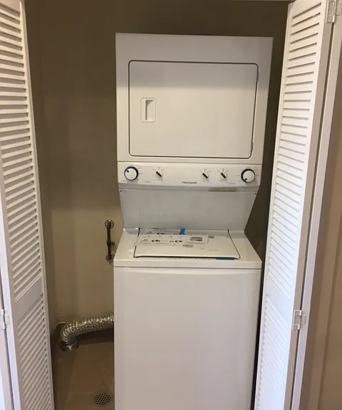 65 E Main St #7 — Photo 15