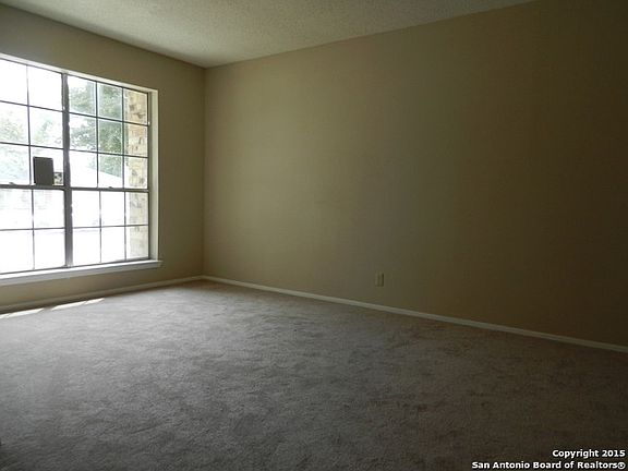 5th image of 153 High Oak