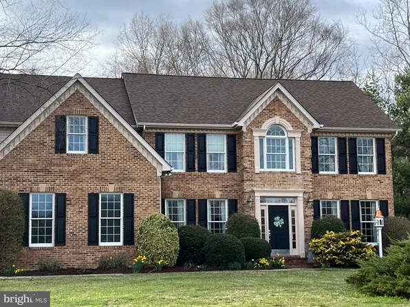 8905 Bridgett Ln, La Plata, MD 20646
