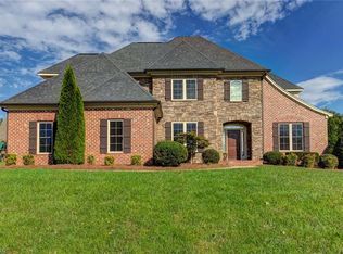 959 Berryhill Ln, Winston Salem, NC 27106