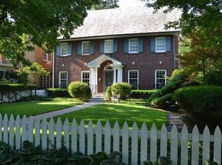 1307 Ashland Ave, Wilmette, IL 60091