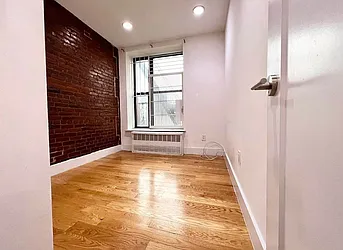 Rented by EastMount Realty LLC