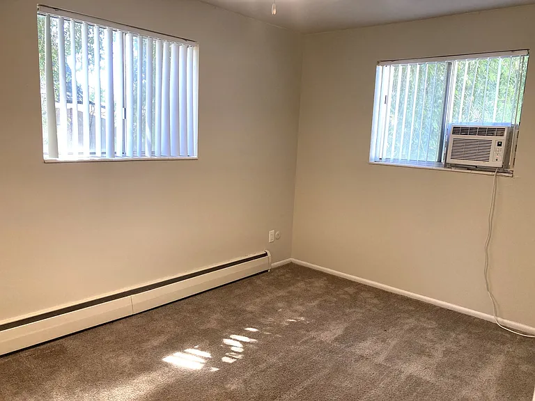 Ramona — Photo 11