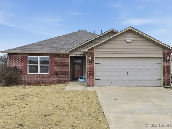 10716 N 101st East Ct, Owasso, OK 74055