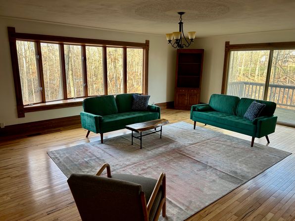 (undisclosed Address)