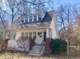 220 Oakdale St, Royal Oak, MI 48067