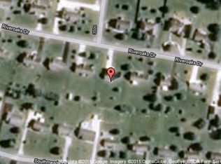 3444 Riveroaks Dr, Cookeville, TN 38506