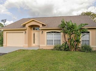 880 16th St SE, Naples, FL 34117