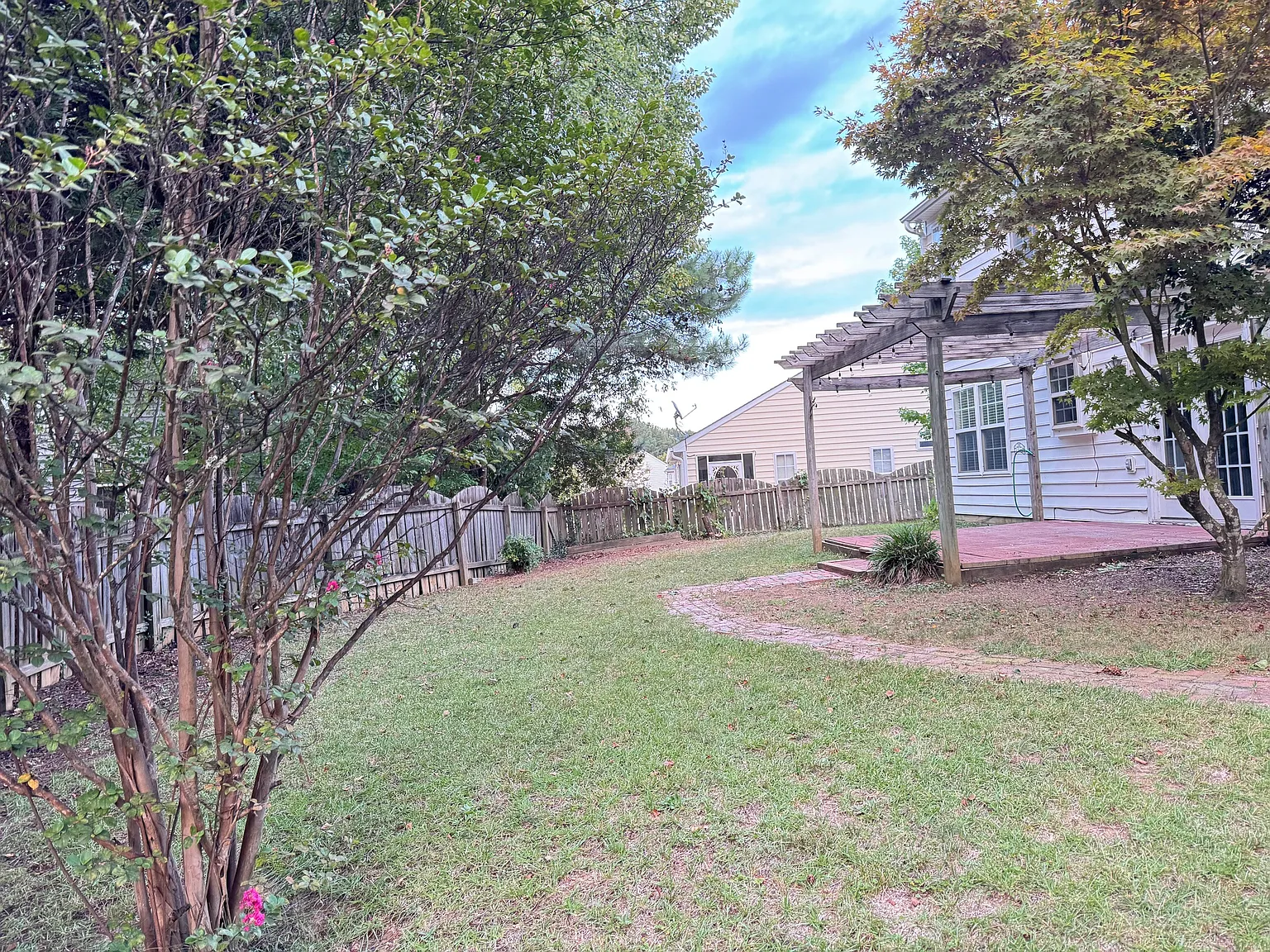 3 bed, 1530 sqft, $2,350 — Photo 4