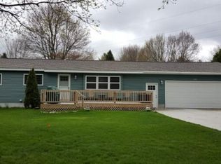 2081 W Duck Lake Rd, Whitehall, MI 49461