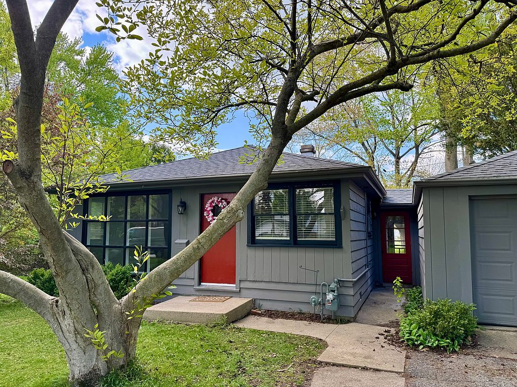 627 Woodward Ave - Property Image