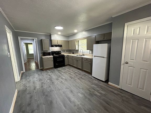 4th image of 5006 Myers Rd