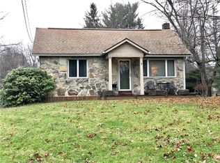 7 Forney Ln, New Castle, PA 16105