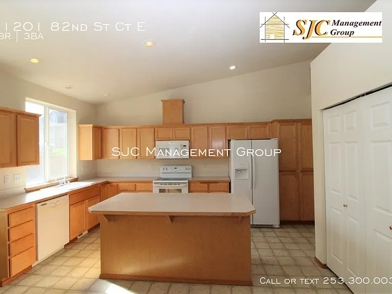 21201 82nd Street Ct E — Photo 4