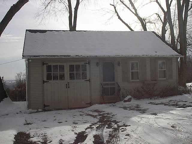 2nd image of 450-452 OLD QUARRY Road