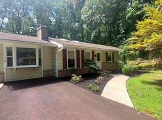 2245 Finland Rd, Green Lane, PA 18054