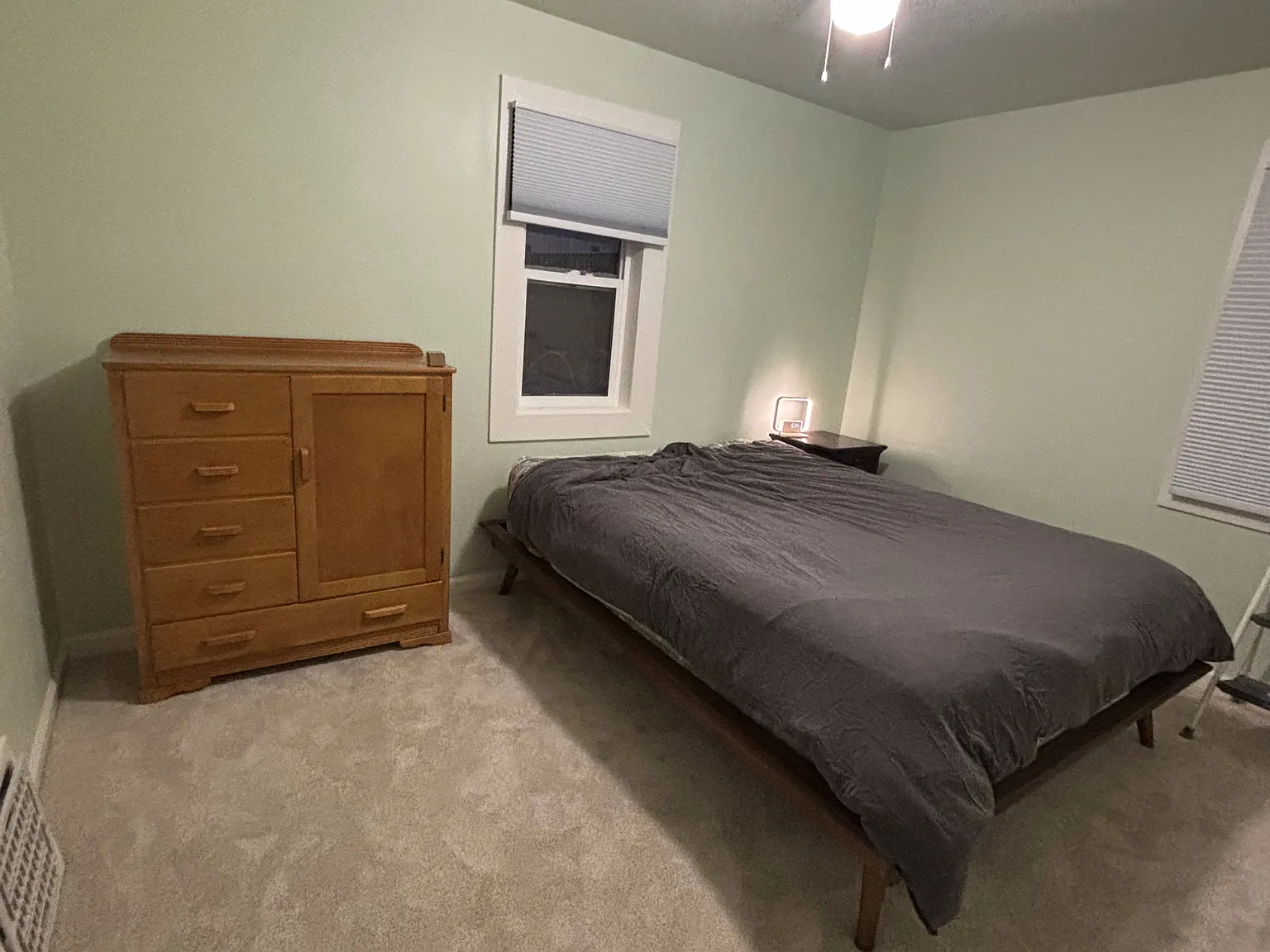 2 bed, 723 sqft, $2,100 — Photo 4