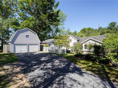 299 Log Cabin Rd, Victor, NY, 14564