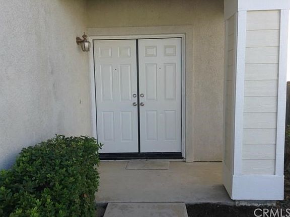 3rd image of 26837 Maple Glen St