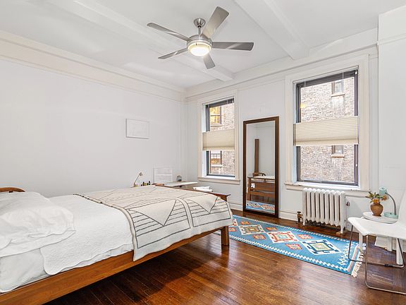 4th image of 105 W 73rd St APT 6C
