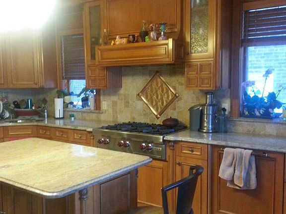 4th image of 1178 E 13th St