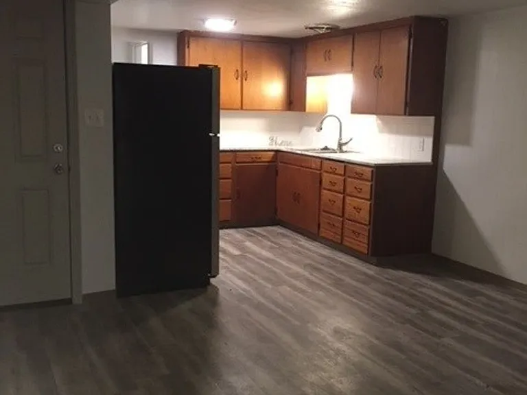 157 W Walnut Ave — Photo 5
