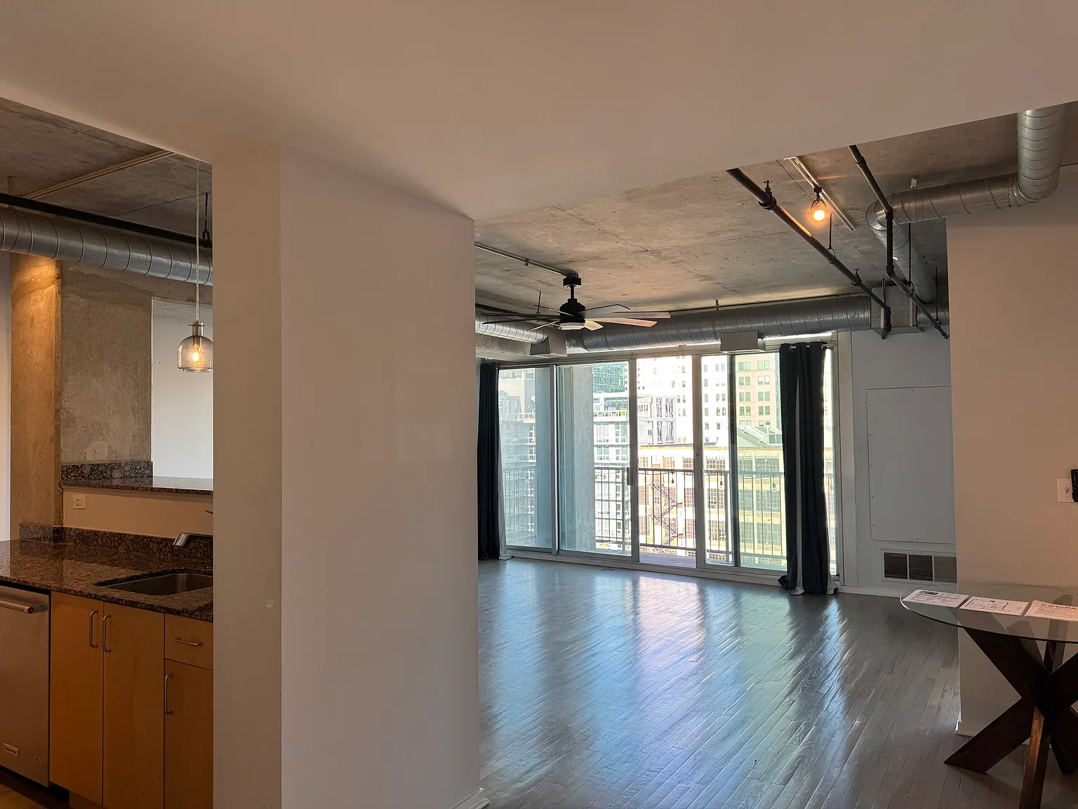 2 bed, 1200 sqft, $3,400 — Photo 3