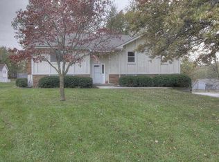 1013 NE 115th St, Kansas City, MO 64155