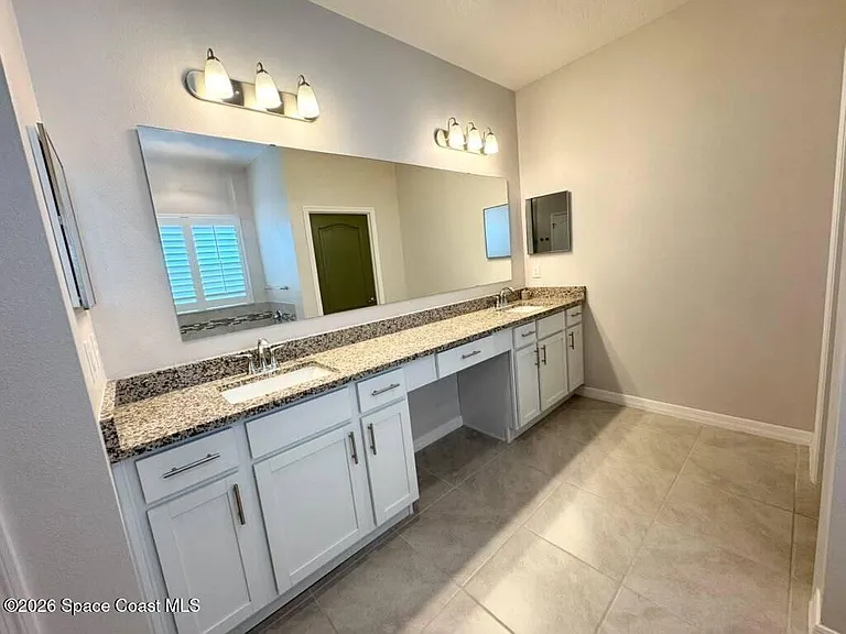 2412 Carrick St NW — Photo 13
