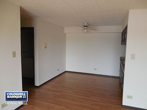 3rd image of 7531 175th St