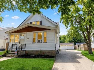 18606 Cherokee Ave, Cleveland, OH 44119