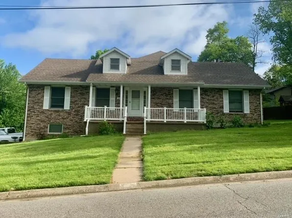 2610 Marsh Ave, Hannibal, MO 63401