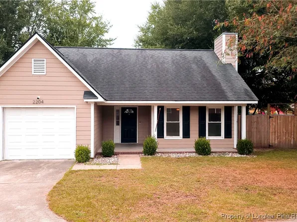 2204 Bald Cypress Ct, Fayetteville, NC 28304