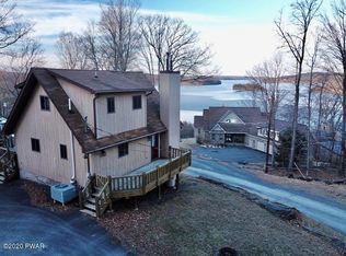 157 Lake View Rd, Greentown, PA 18426