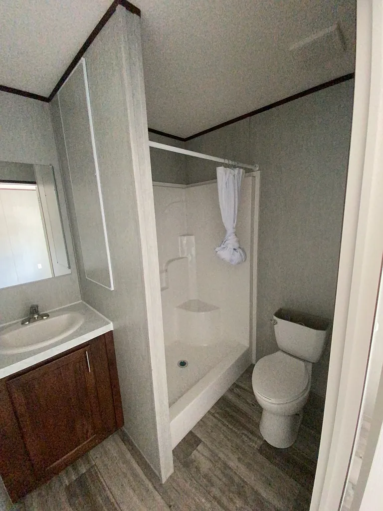 2 bed, 2.0 bath, 784 sqft, $1,100 — Photo 3