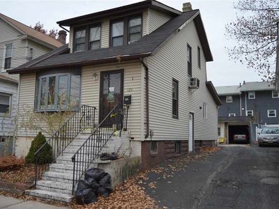 129 W 57th St, Bayonne, NJ, 07002