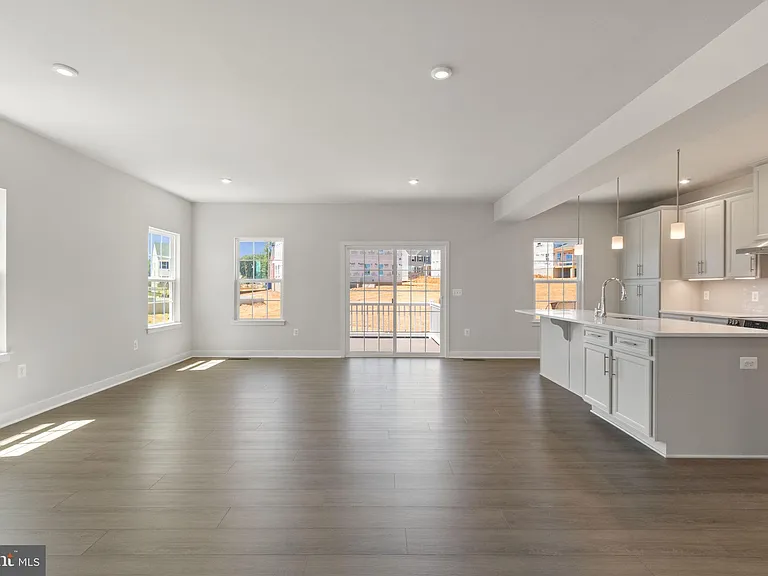 105 McKittrick Dr — Photo 20