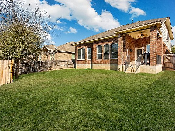 5th image of 6115 Diego Ln