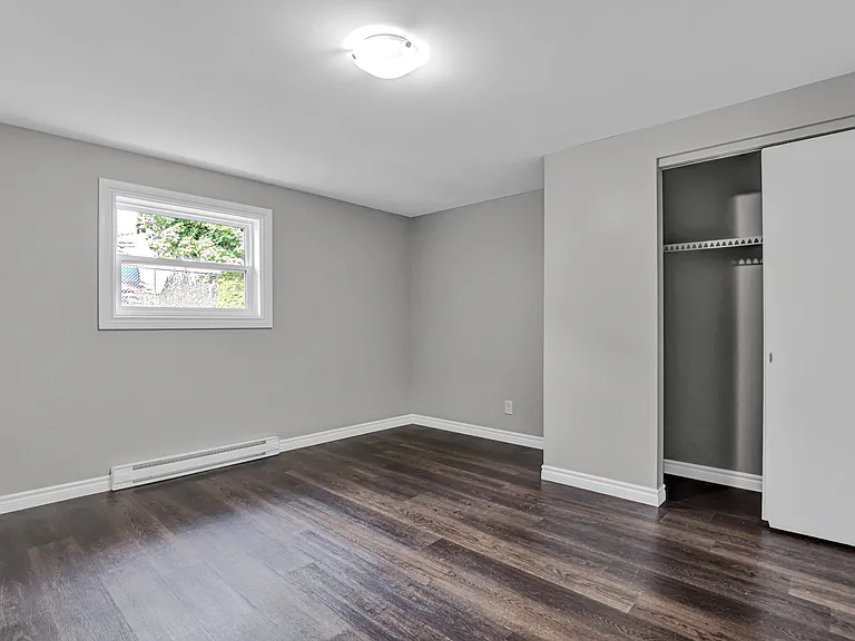 24 Union St — Photo 14