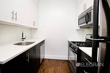 Rented by (Legacy) Elegran