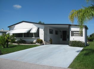 28 Lagos Del Norte, Fort Pierce, FL 34951