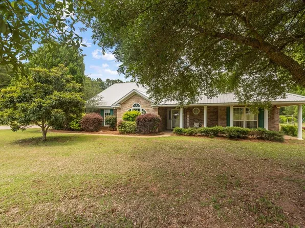 1950 Homestead Ln, Wilmer, AL 36587