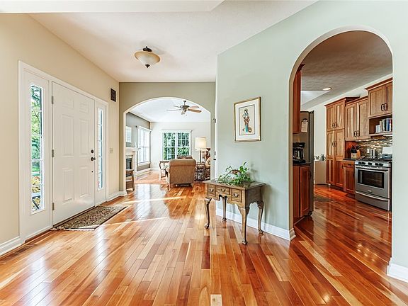 4th image of 1162 Durham Ct