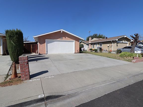 2nd image of 2515 Bluestone Ct