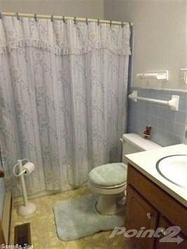 5th image of 165 Pottawattamie Dr