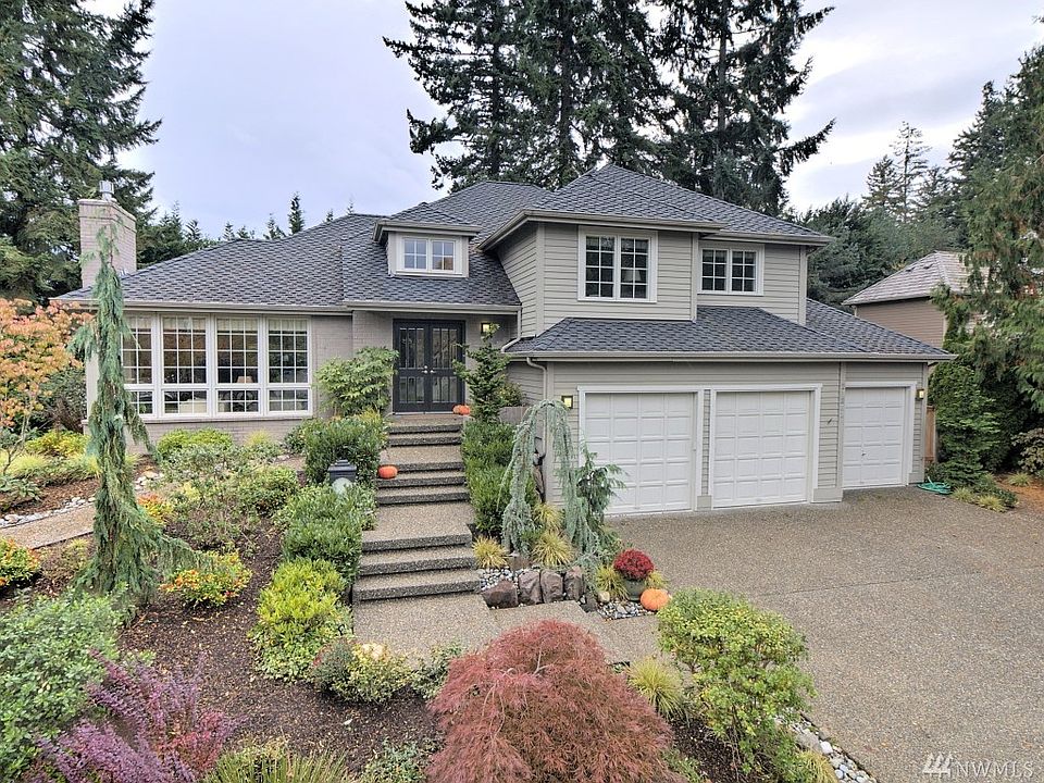 1st image of 23233 SE 31st St