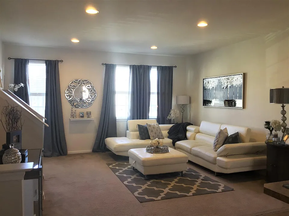 2nd level Family/Living room