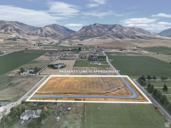 310 E 8900 S, Paradise, UT 84328